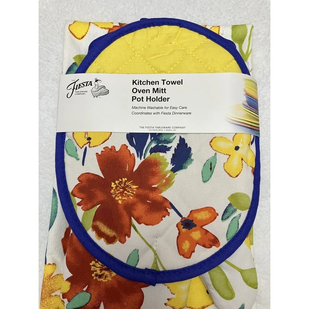 Fiesta Floral Kitchen Towel, Oven Mitt and Pot Holder Set Montauk New With Tags